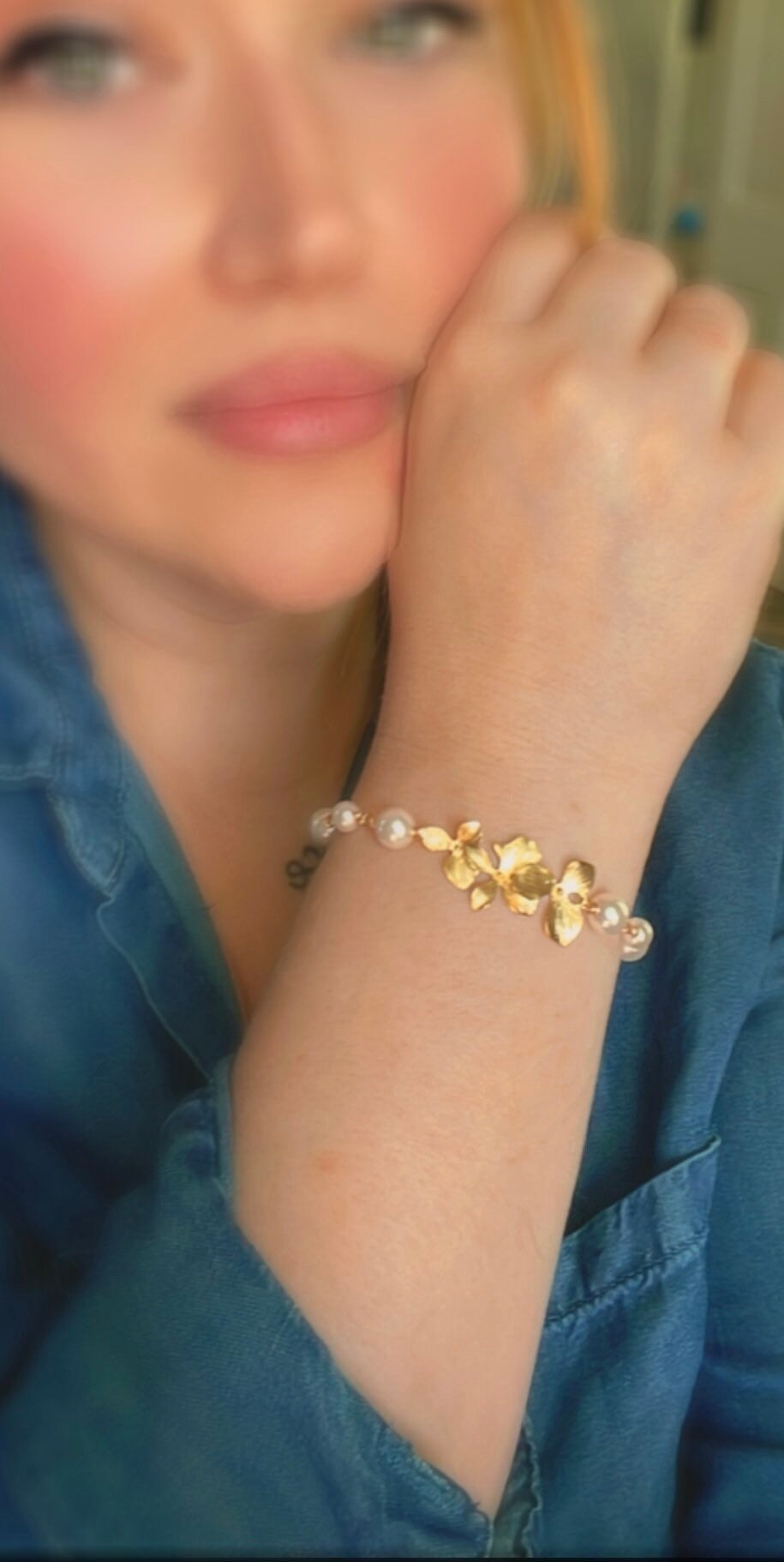Cream Pearl Floral Bracelet, Pearl Wrapped Chain in Sterling Silver or Gold Orchid Flowers, Wedding Jewelry, Choose Your Color